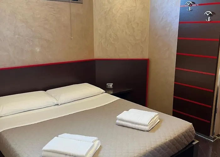 Monti בית הארחה פורטו צ'זראו