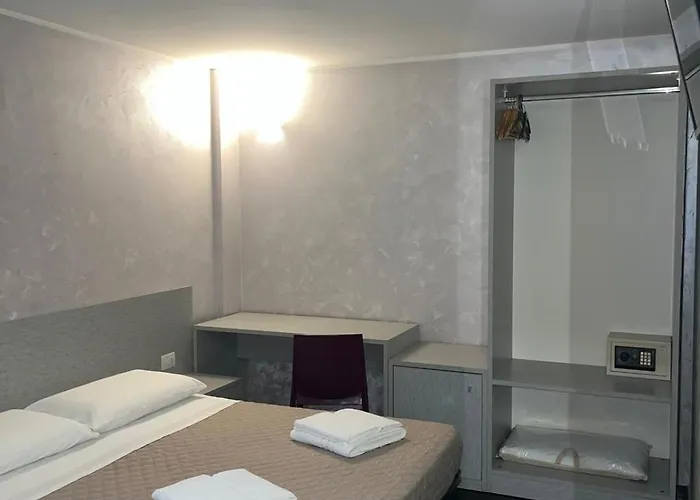 בית הארחה Monti *