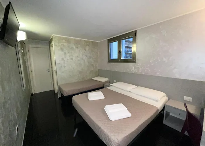 Monti * פורטו צ'זראו