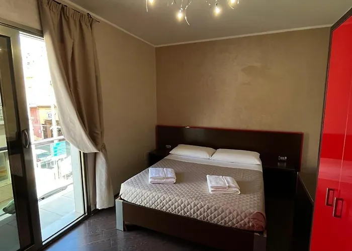 Monti בית הארחה